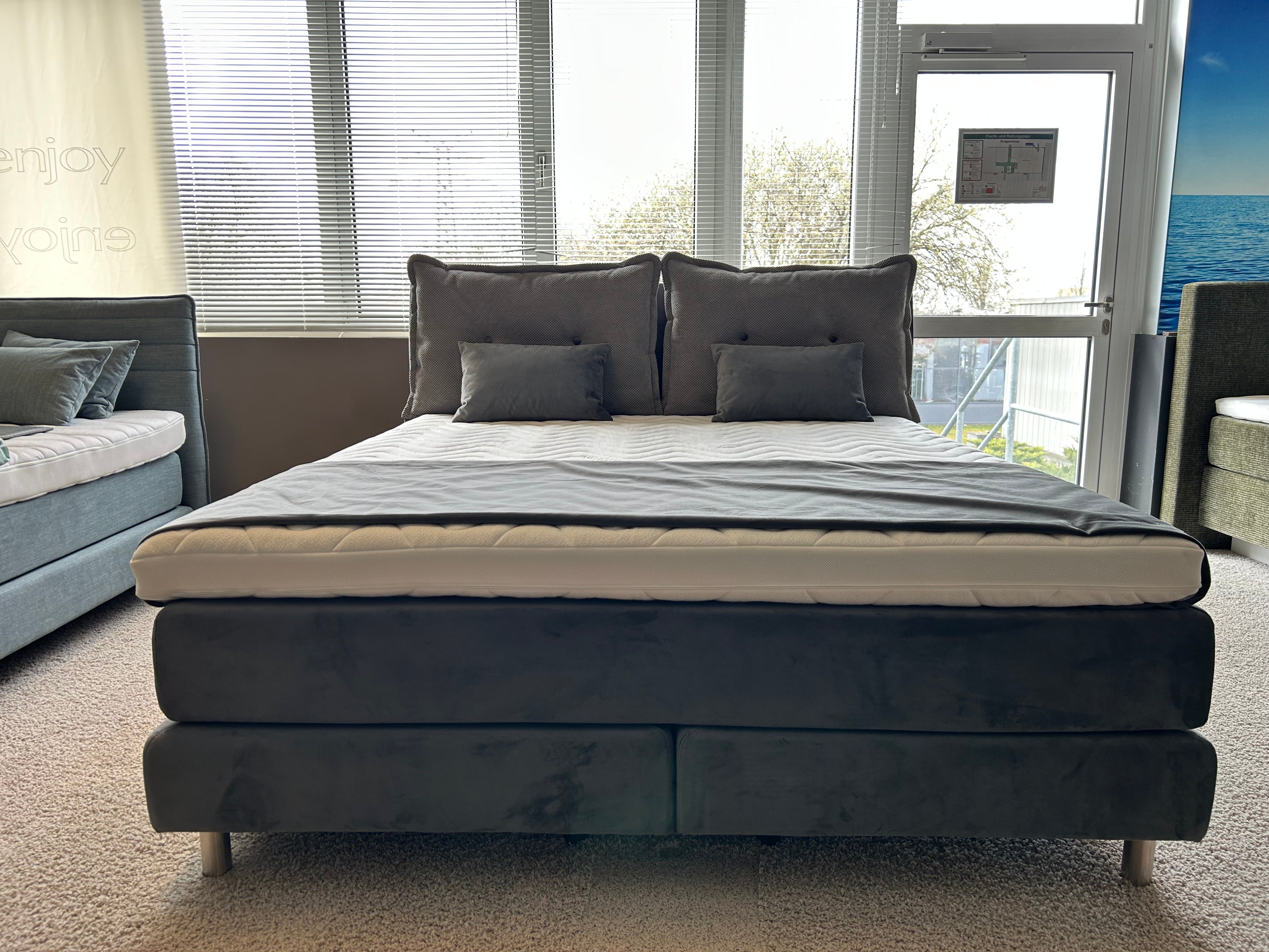 Boxspringbett 180x200cm Modell Prag – Ausstellungsbett Standort Paderborn