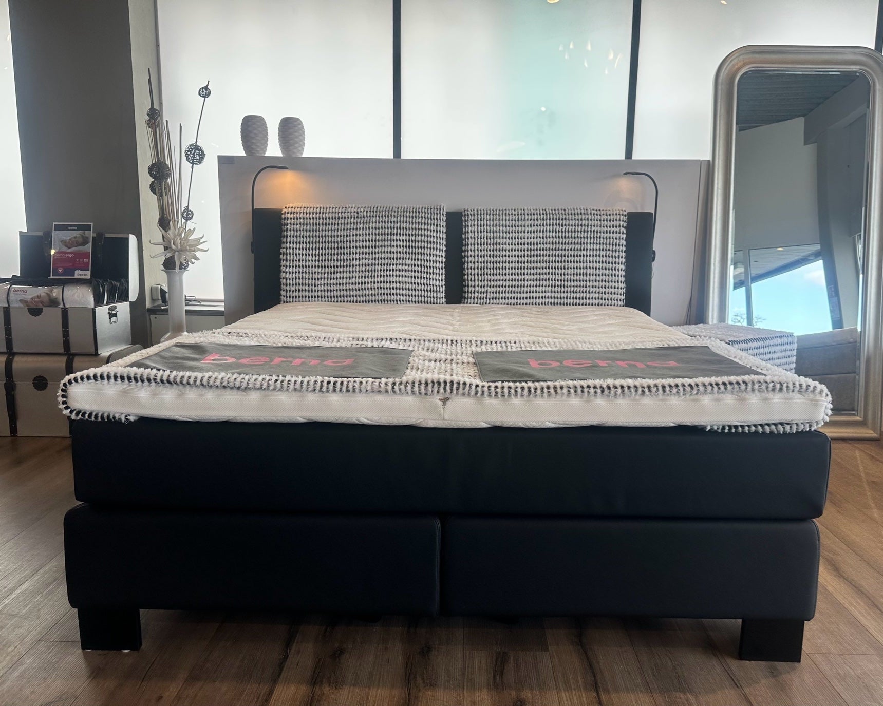 Boxspringbett 180x200cm Modell Venedig Ausstellungsbett Krefeld