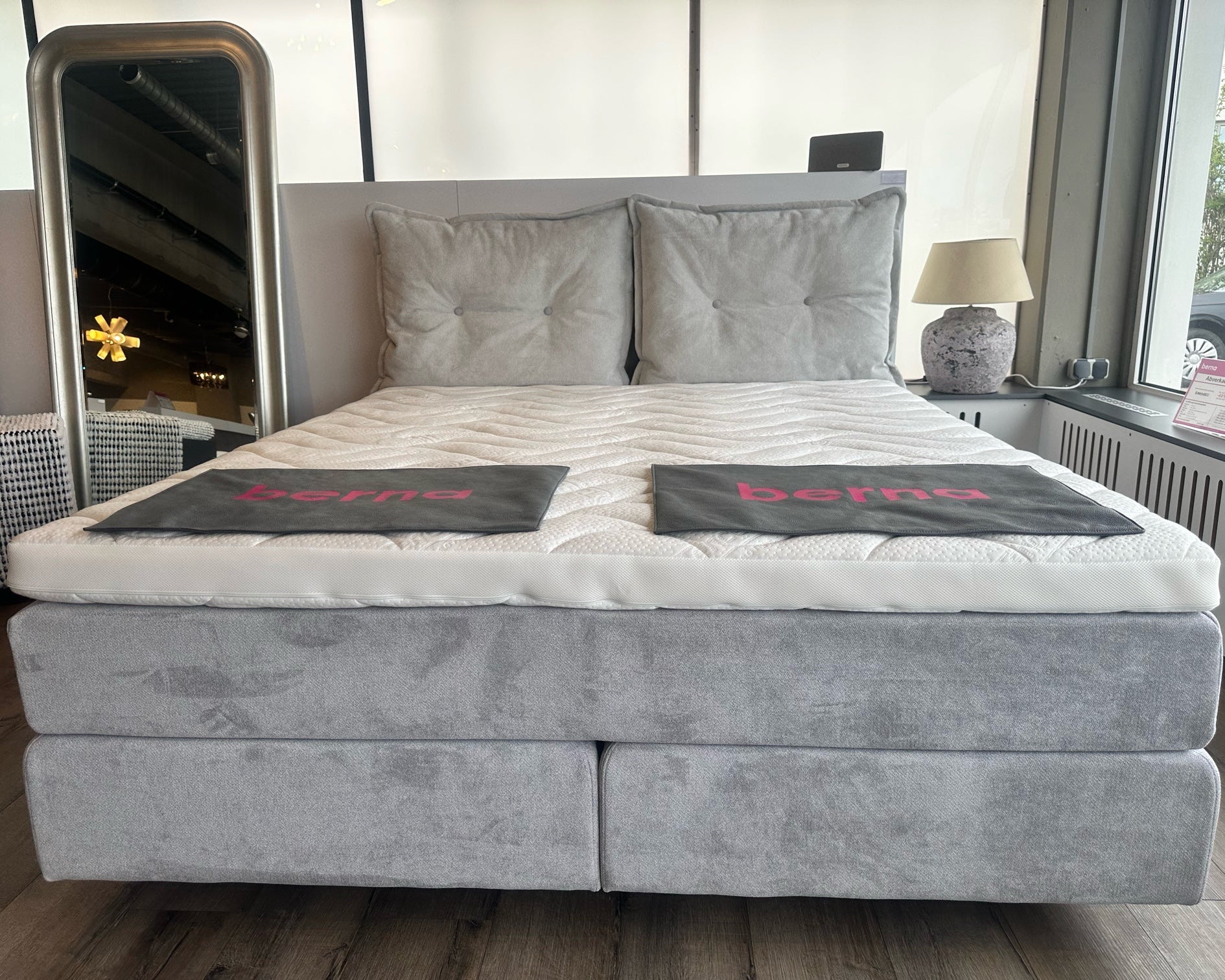 Boxspringbett 180x200 cm Modell Prag – Ausstellungsbett Standort Krefeld