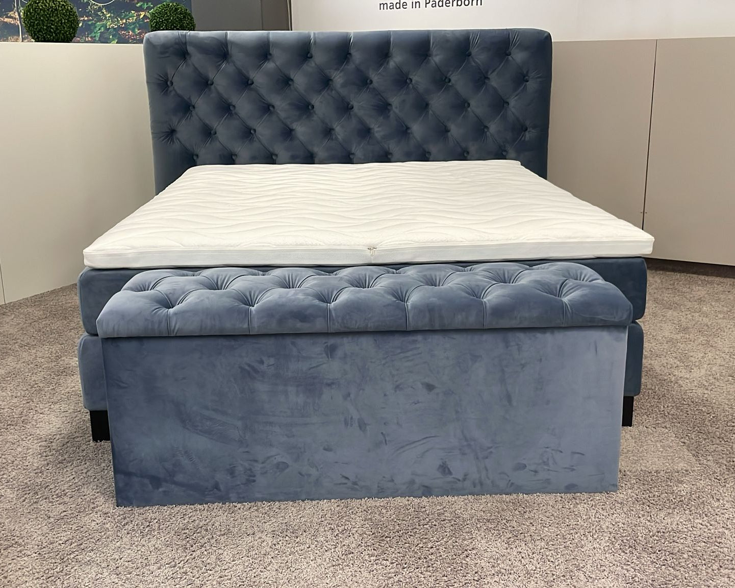 Boxspringbett 180x200cm Chesterfield – Ausstellungsstück Standort Lage