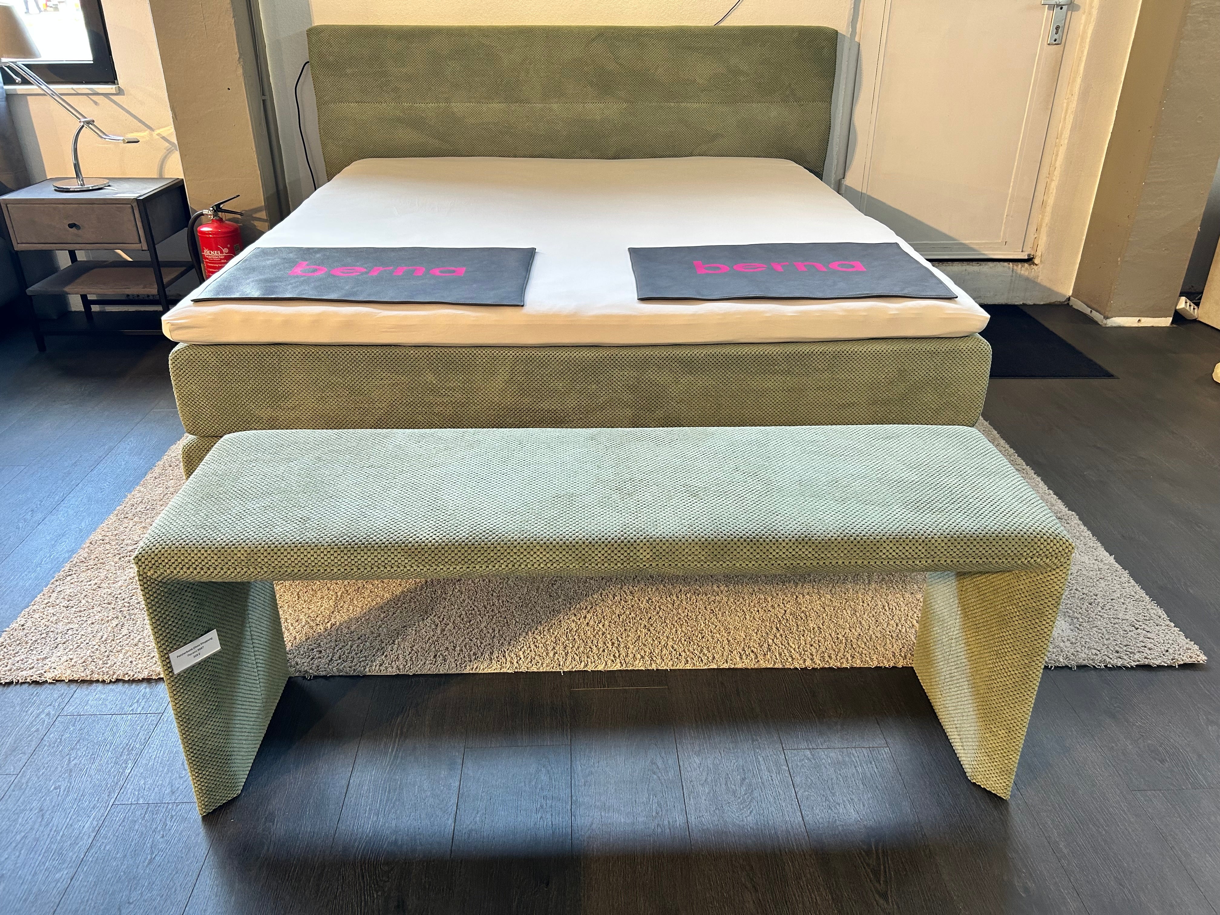 Boxspringbett 180x200cm Modell Berlin – Ausstellungsstück in Köln