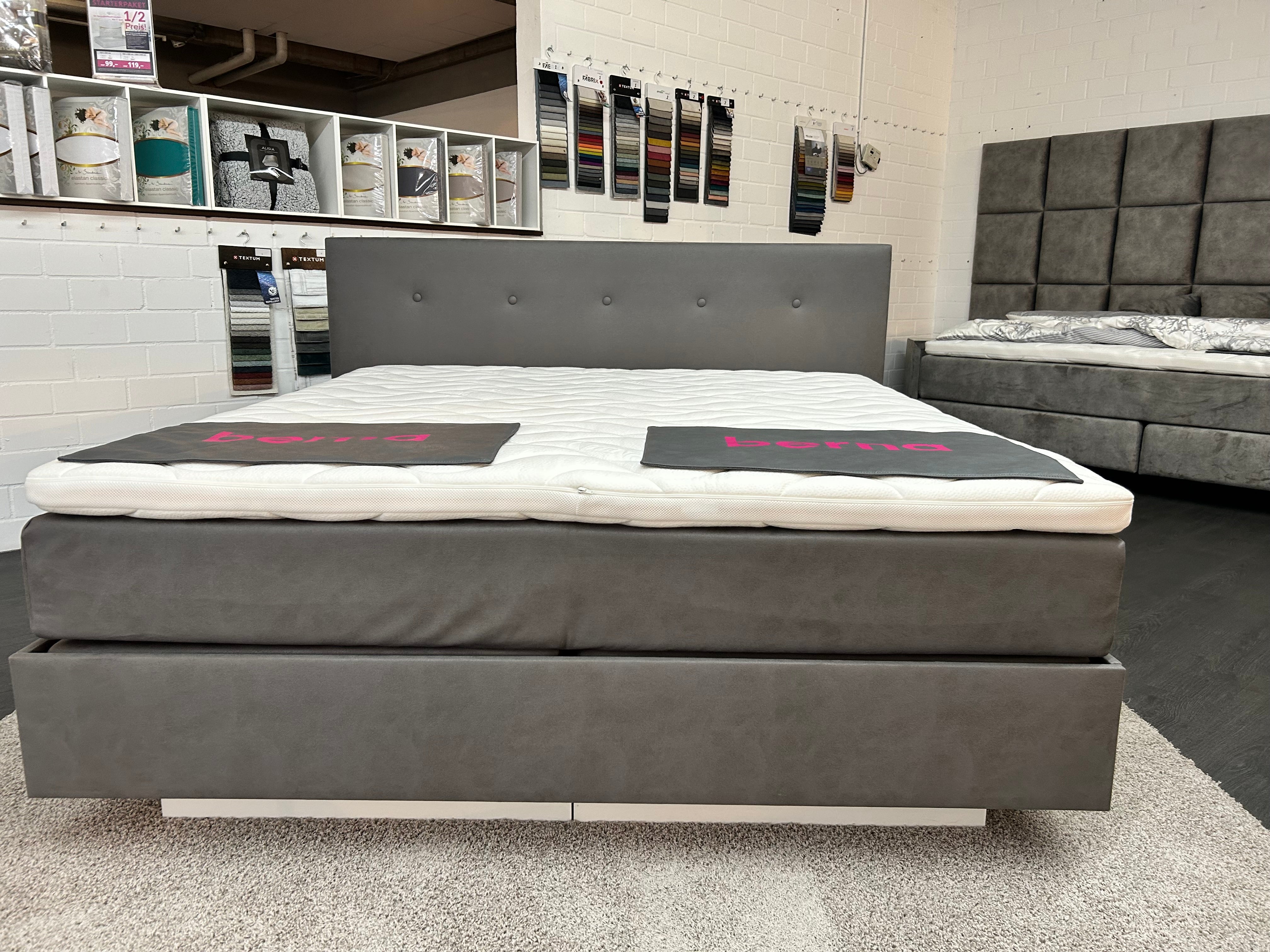 Boxspringbett 180x200cm Modell Manchester – Ausstellung Köln