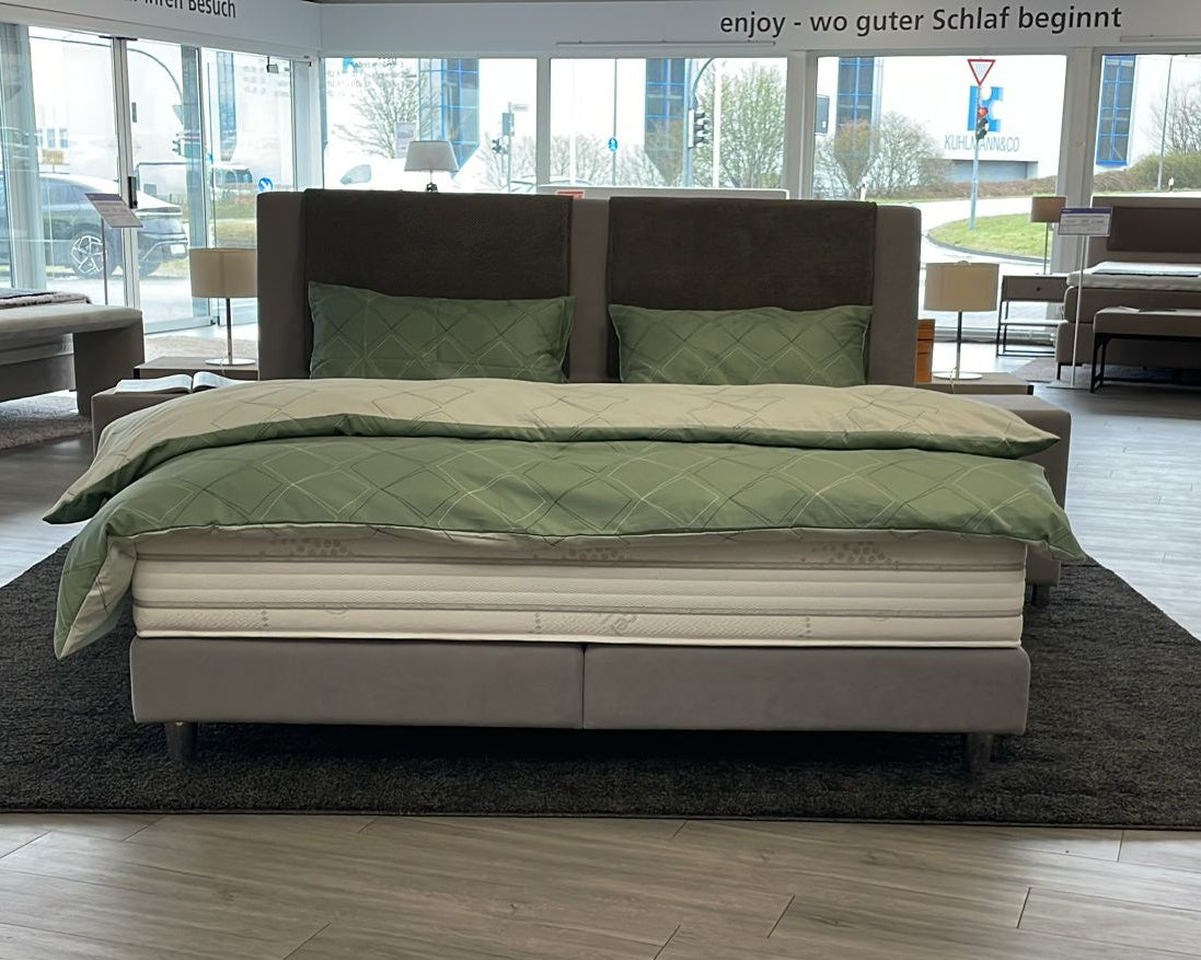 Boxspringbett Ausstellungsstueck 180 x 200 Modell Venedig