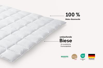Daunendecke mit Karosteppung und Mako-Einschütte und Biese